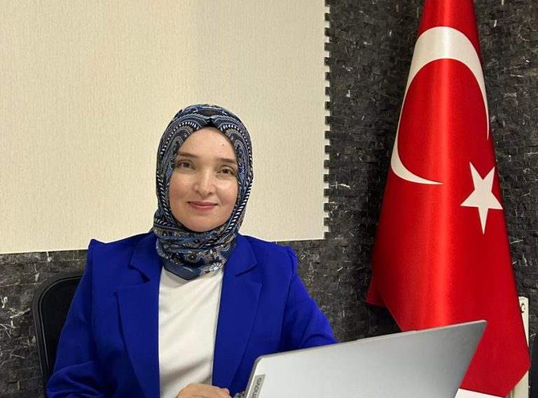 AYŞE TAŞ