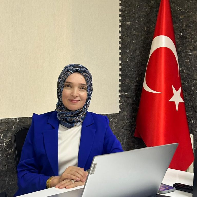 AYŞE TAŞ