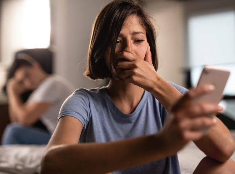 omg-he-is-cheating-on-me-2022-12-01-05-30-22-utc-min-scaled etimesgut aldatma